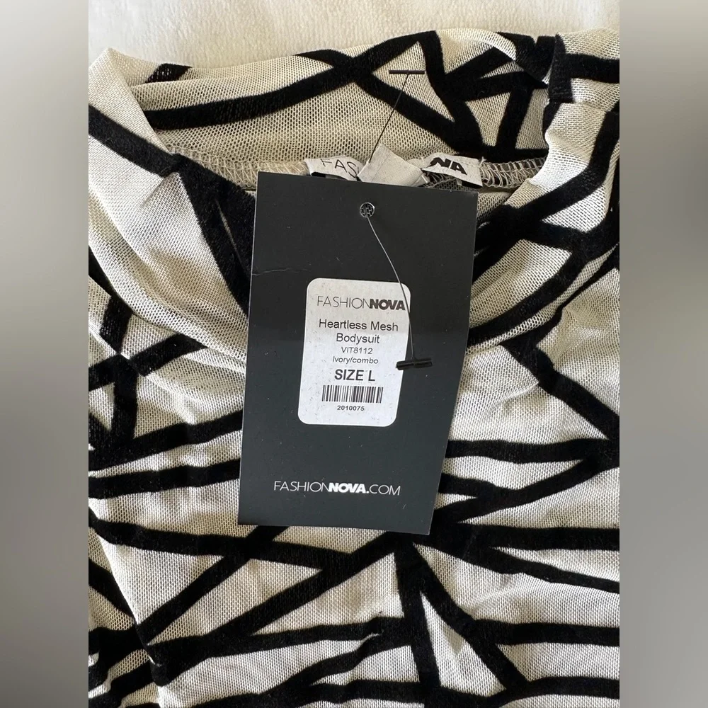 Body suit. Mesh body suit - Picture 9 of 11